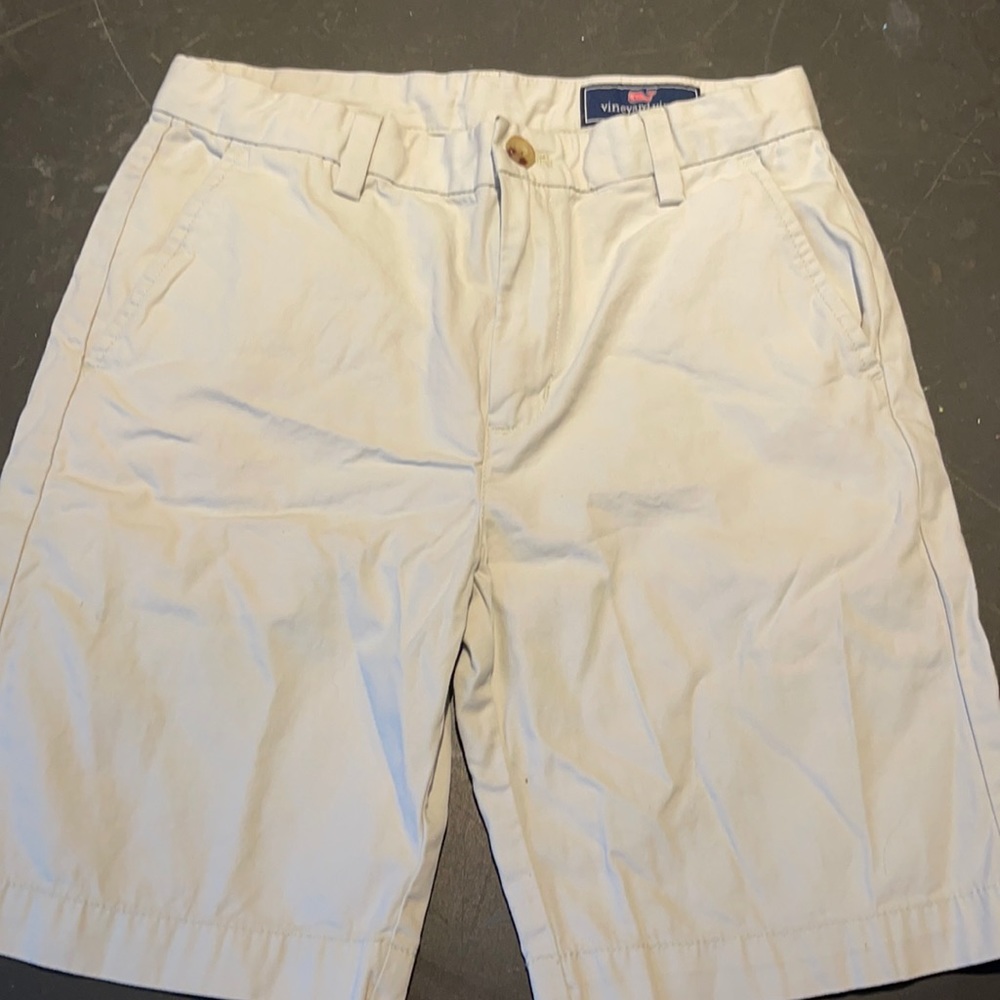 Boys Vineyard Vines shorts